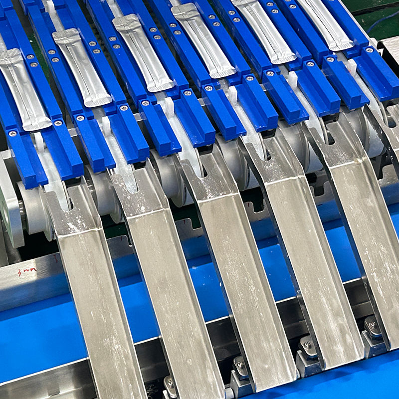 Máy đóng gói túi xách nhiều làn đường nhiều làn đường ketchup chất lỏng Máy đóng gói túi xách đa làn đường máy đóng gói túi mật ong