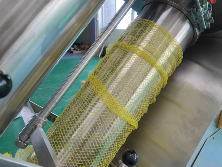 Máy đóng gói lưới tự động, phạm vi cân 3g-5000g, dùng để đóng gói rau củ quả, gừng, khoai tây, trái cây họ cam quýt